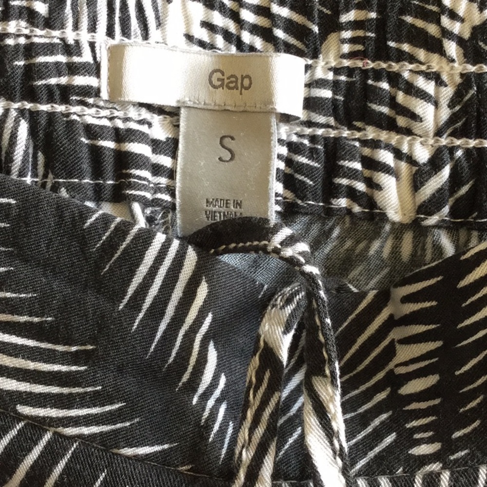 GAP Palm Print Track Pant with Elastic Drawstring Waist, Small